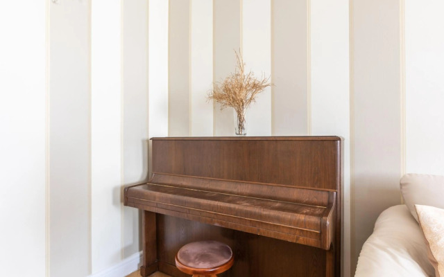 Charles Bridge Royal Apartment - Castle District