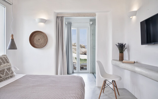 Naxian Utopia Luxury Villas & Suites