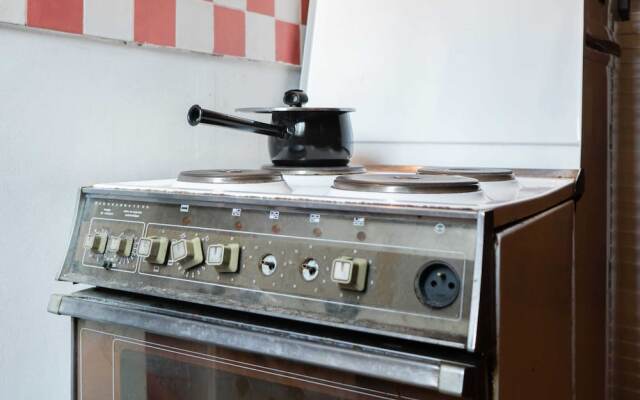 Charming Bright Apartment at Montparnasse