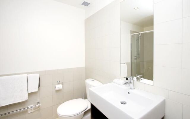 Rooftop Retreat - Mount Maunganui Holiday Home