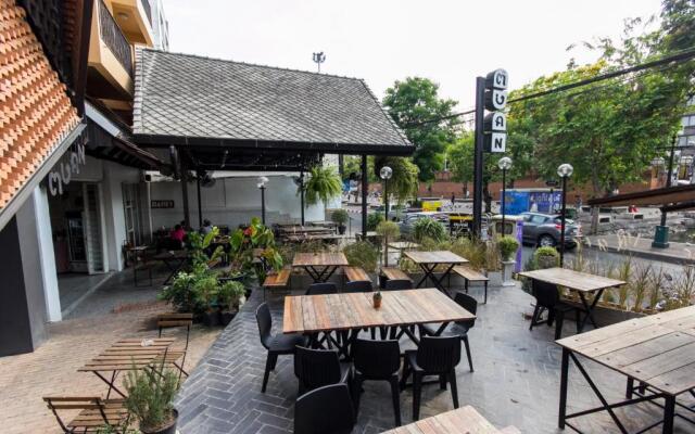 Muan Hostel