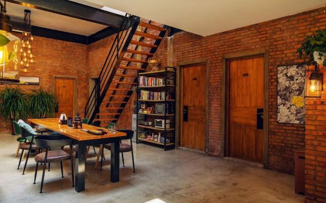PUREMIND Loft Hotel