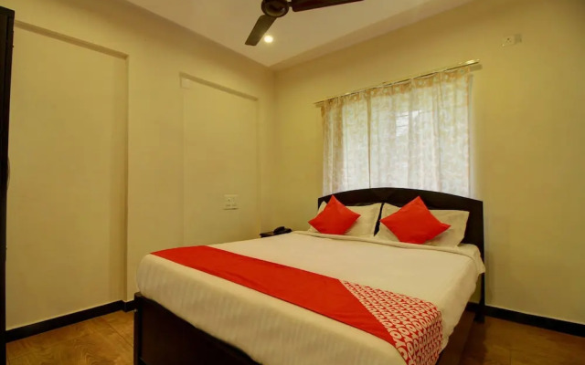 OYO 22276 Sujitha Service Apartments