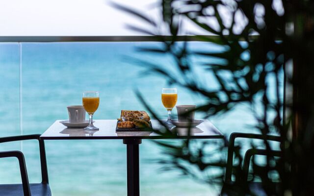 North Coast Seaside Suites