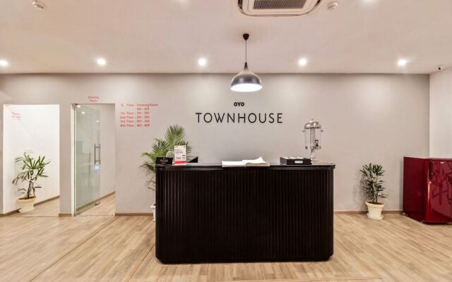 Oyo Townhouse 123 Raghvendra Nagar Kondapur