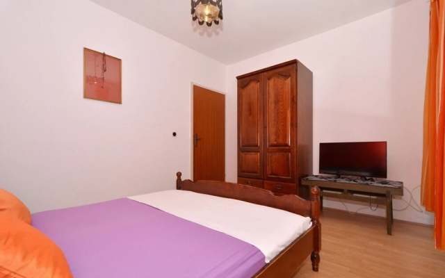 C - apt w. Balcony, Shared Terrace & the sea View