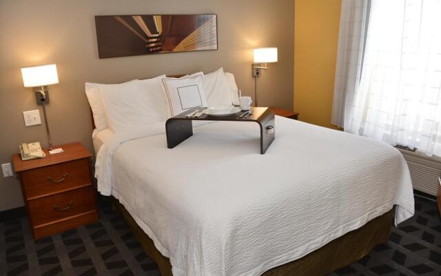 Towneplace Suites by Marriott East Lansing