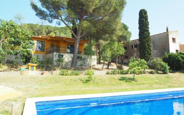 Casa amb piscina i jardí a Palamós per 6 persones