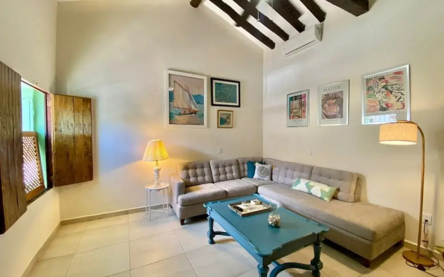 Casa Dahlia