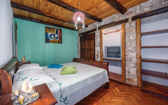 Beautiful Home in Nedescina With Wifi and 3 Bedrooms