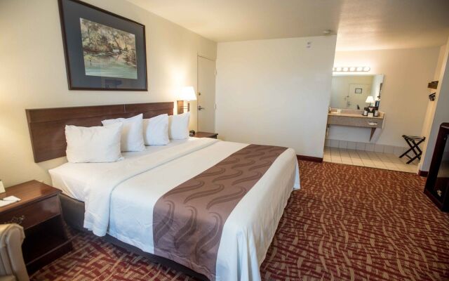 Quality Inn At Town Center