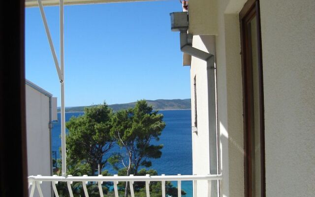 Apartment Nada - close to the sea and sea view A2 Brela, Riviera Makarska