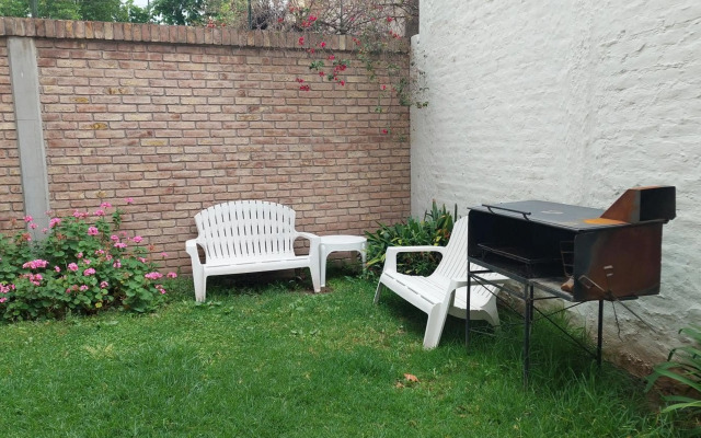 Departamento a 100mts de los Portones del Parque