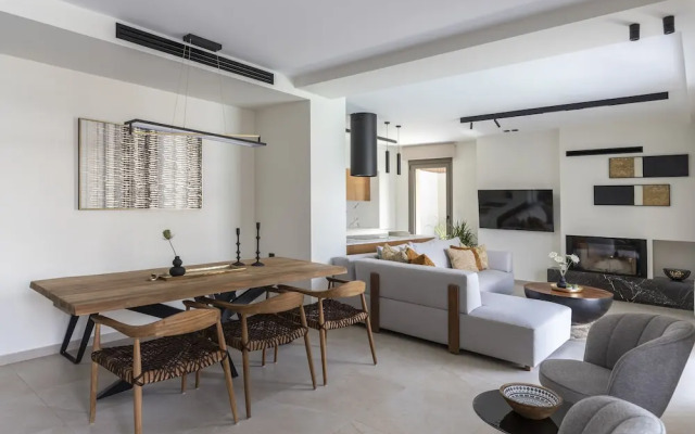 Salina SPA Villas - with PRIVATE ECO-POOL, SAUNA & Hot Tub
