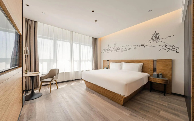 UrCove Hangzhou Riverside CBD