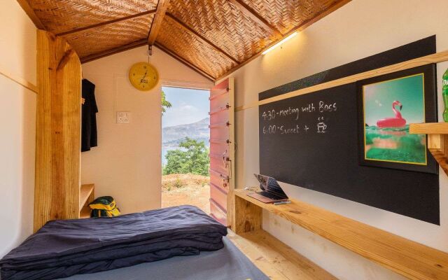 The Hosteller Bhandardara