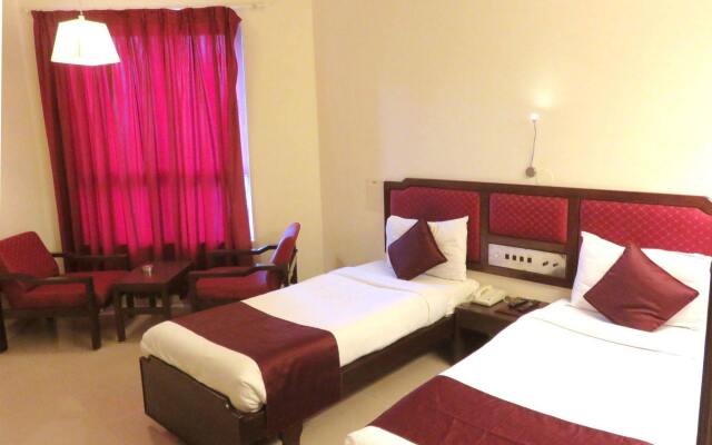Hotel Ashish Plaza