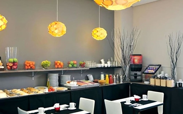 Esentia Togumar - Triple 3 Adults