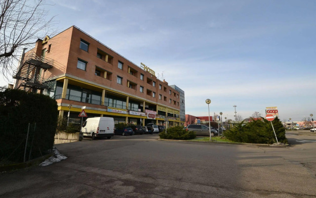 Sun Hotel
