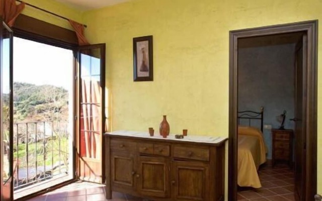 Aparthotel Rural 12 Caños