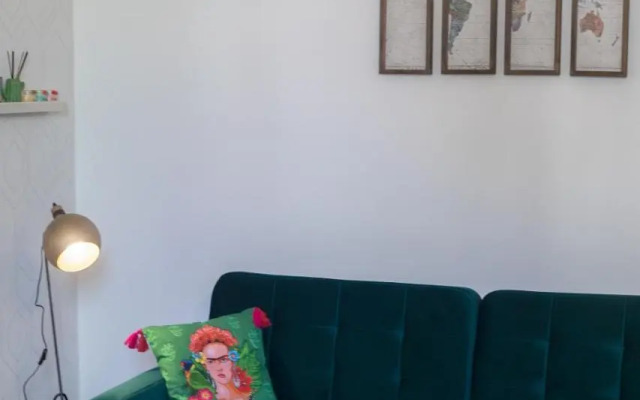 Apartment Mary