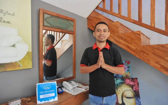 Airy Seminyak Kerobokan Tangkuban Perahu Gang Tunjung Dua 9 Bali