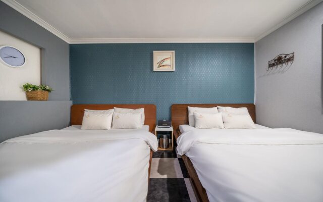 Chuncheon Ritz Hotel