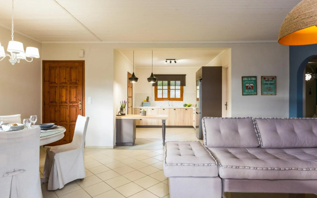Villas Lefkothea