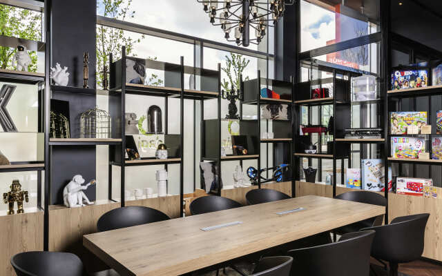 Adagio Access Palaiseau Saclay