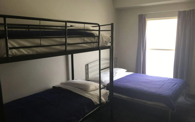 Big Backpackers Hostel