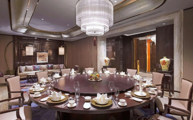 Pullman Yantai Center