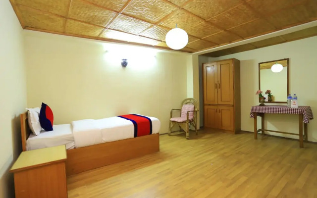 OYO 299 Hotel Sweet Home