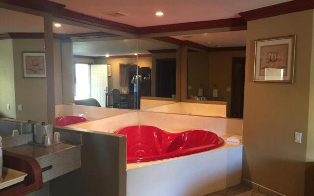 Thunderbird Lodge in Riverside