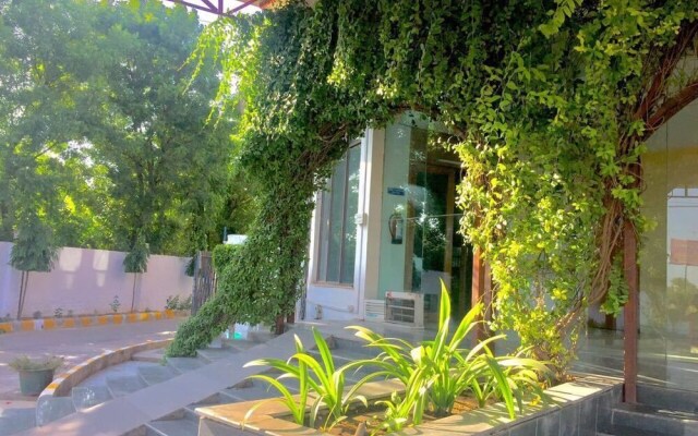 Centre Point Hotel Neemrana