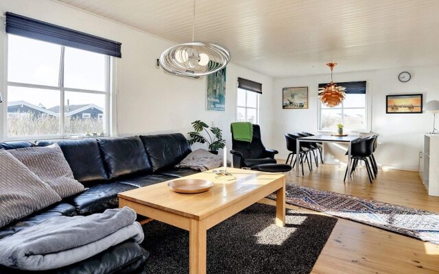 6 Person Holiday Home in Lokken-by Traum