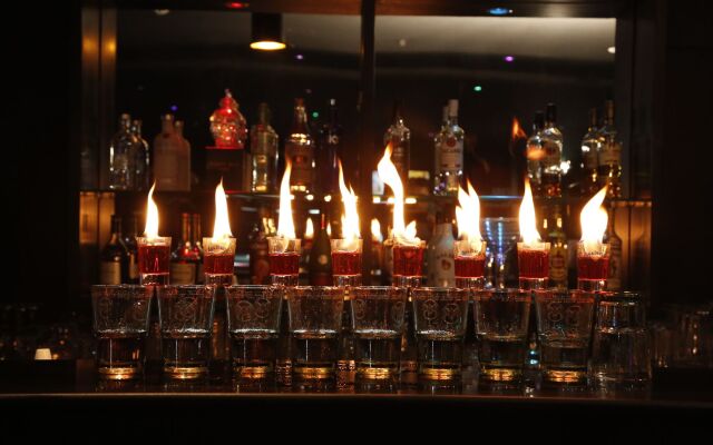 Crystal Palace Hotel