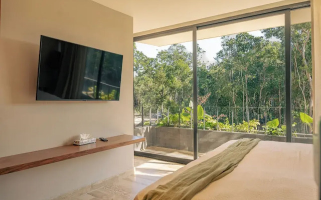 DosSantas Wellness & Jungle by BT Homes