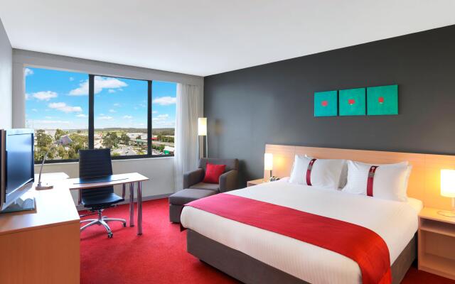 Holiday Inn Melbourne Airport by IHG