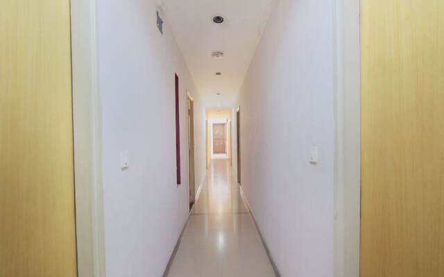 OYO 11883 Hotel Purple Inn