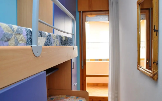 Modern Apartment With AC Next to the sea