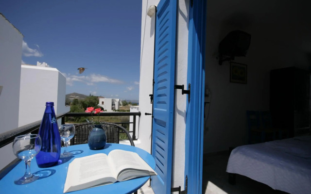 Sunny Beach Studios