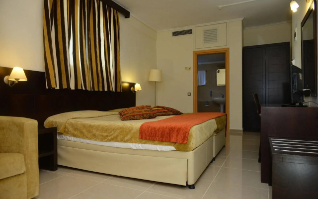 Hanioti Grandotel Hotel