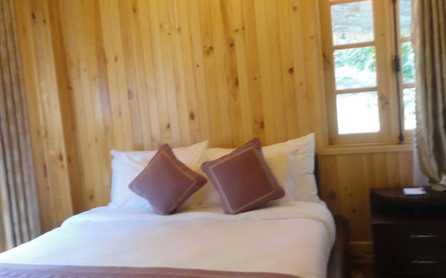 Mimosa Resort (Unlimited Access to TTC World - Thung Lung Tinh Yeu)