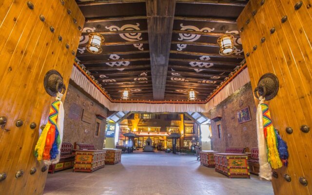Tibet Shellong Manor Hotel