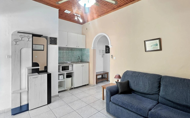 Andromaches Holiday Apartments