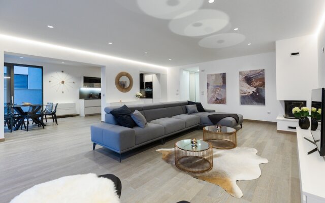 Shell Luxury Residences