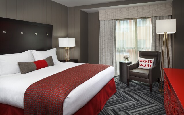 Pennyweight Hotel Boston, Curio Collection by Hilton