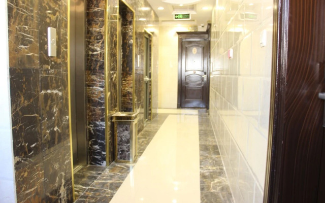 Acacia Hotel