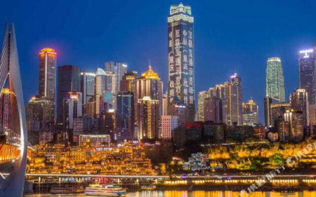 Daisier River-view Hotel (Chongqing Guanyinqiao Beibin Road)