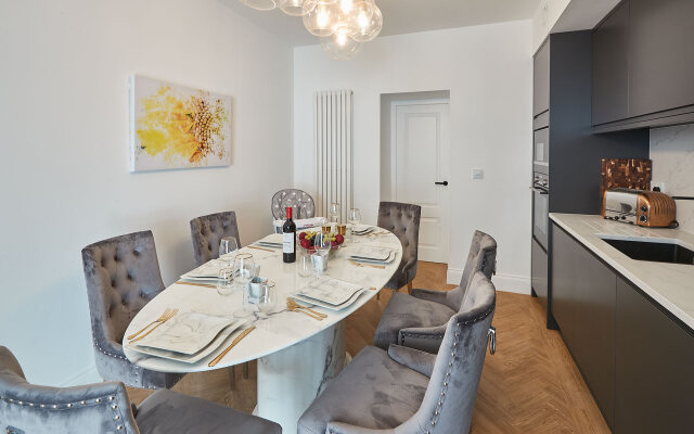 Host Stay Oxford House